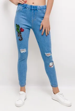Jeans with embroidered patches