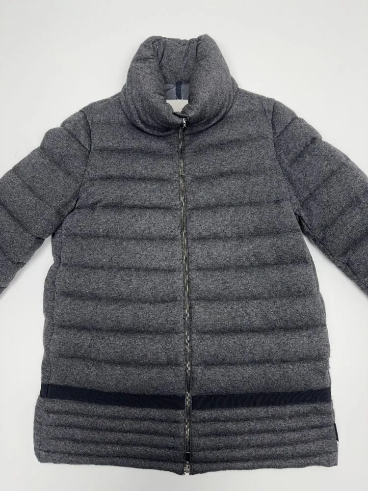Moncler Cotton gebrauchte Winterjacke Damen 4872