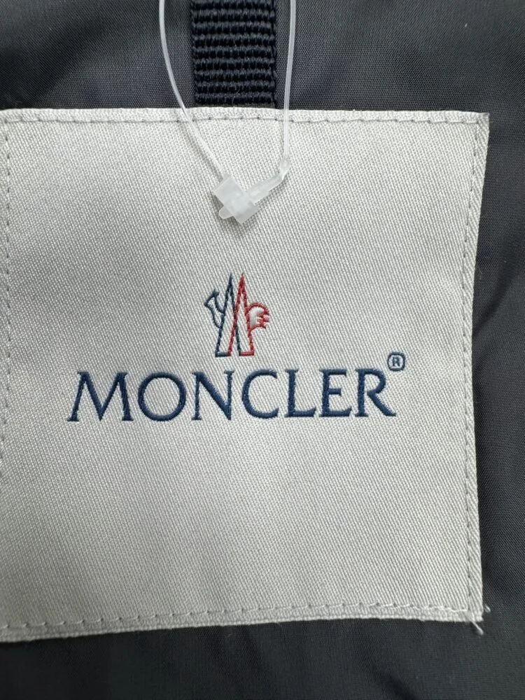Moncler Cotton gebrauchte Winterjacke Damen 4872